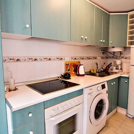 2 Bed, 2 Bath Bungalow With Communal Pool Apartment Puerto Marino
