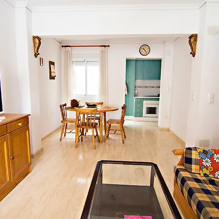 2 Bed, 2 Bath Bungalow With Communal Pool * Puerto Marino