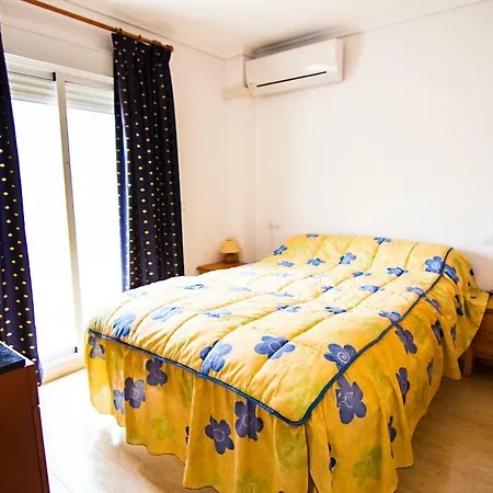 2 Bed, 2 Bath Bungalow With Communal Pool Apartment Puerto Marino
